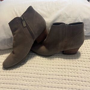 Blondo Taupe Ankle Booties